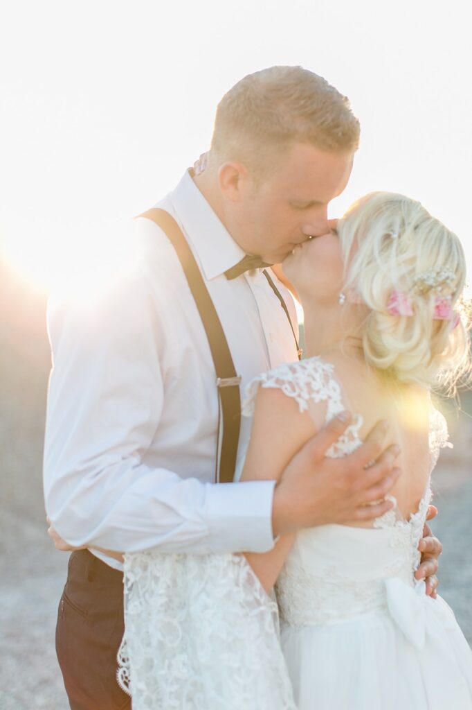 the Perfect Wedding Photographer