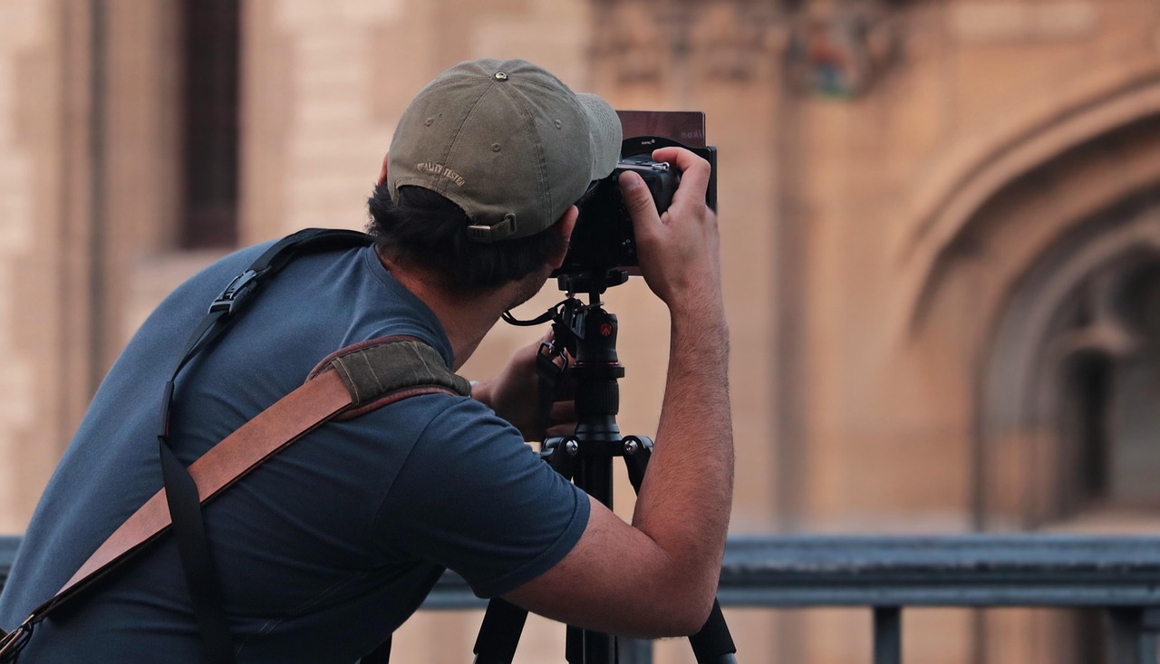 The Ultimate Guide: 20 Essential Questions to Ask Before Choosing Your Photographer